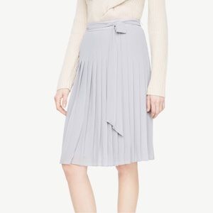 Ann Taylor Tie-Front Pleated Midi Skirt Gray 4